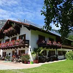 Auhaus *